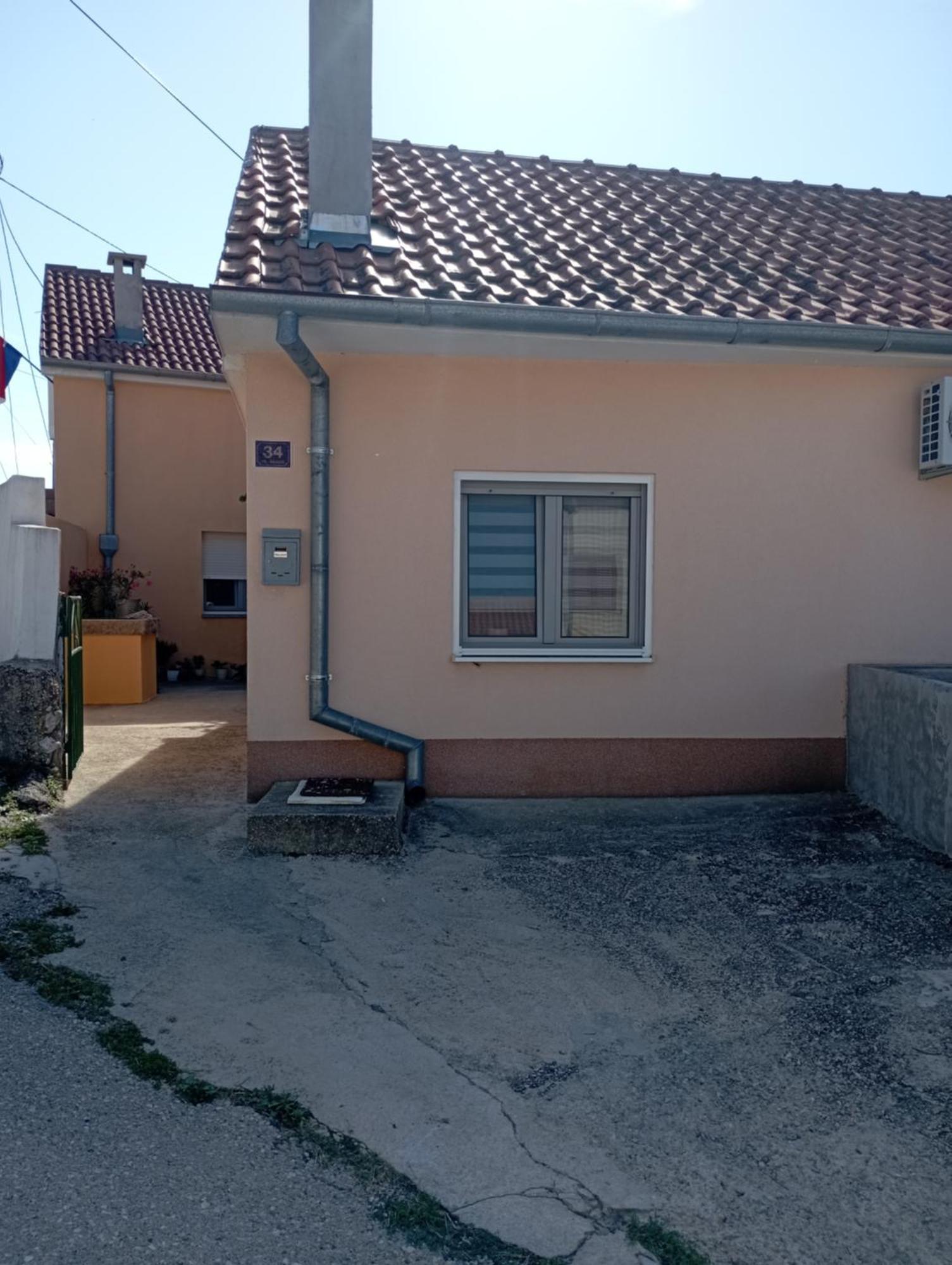Ferienwohnung Luce Kijevo Exterior foto